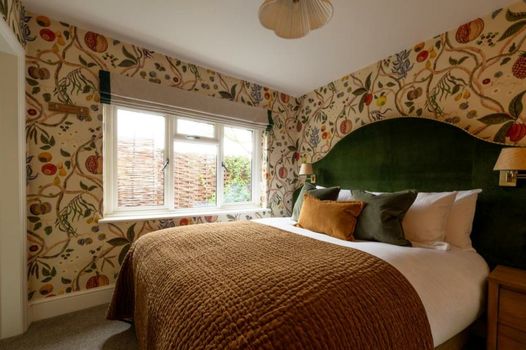 Bel and The Dragon-Cookham