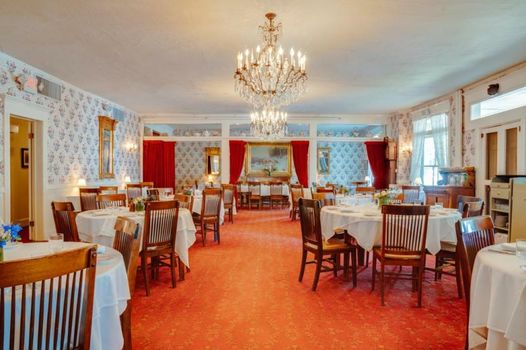 The Red Lion Inn