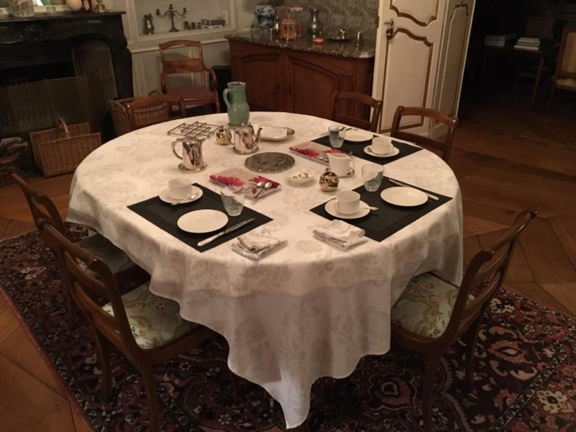 Entre Cour et Jardin