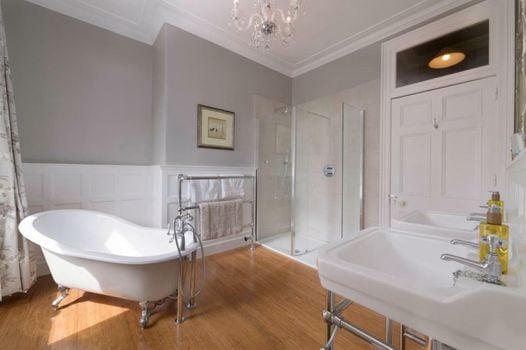 Lys-Na-Greyne Country House