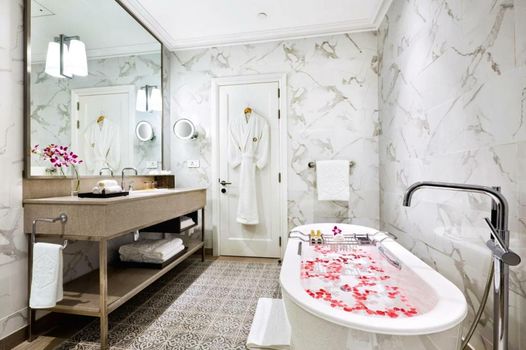 Taj Connemara, Chennai