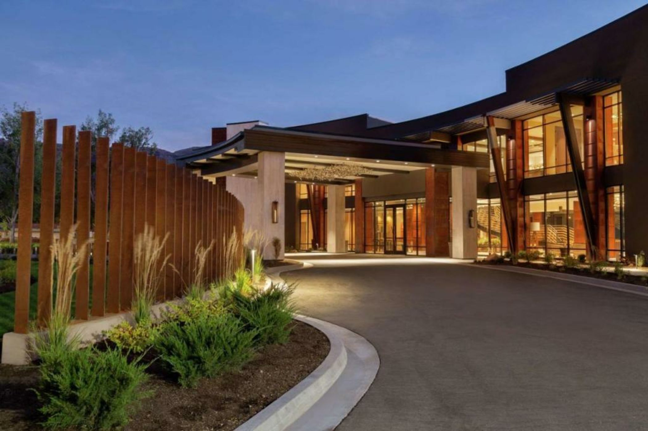 Hoodoo Moab, Curio Collection by Hilton