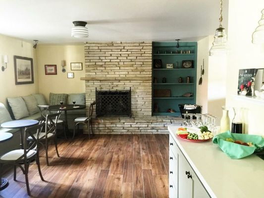 Coachman's Inn, A Four Sisters Inn