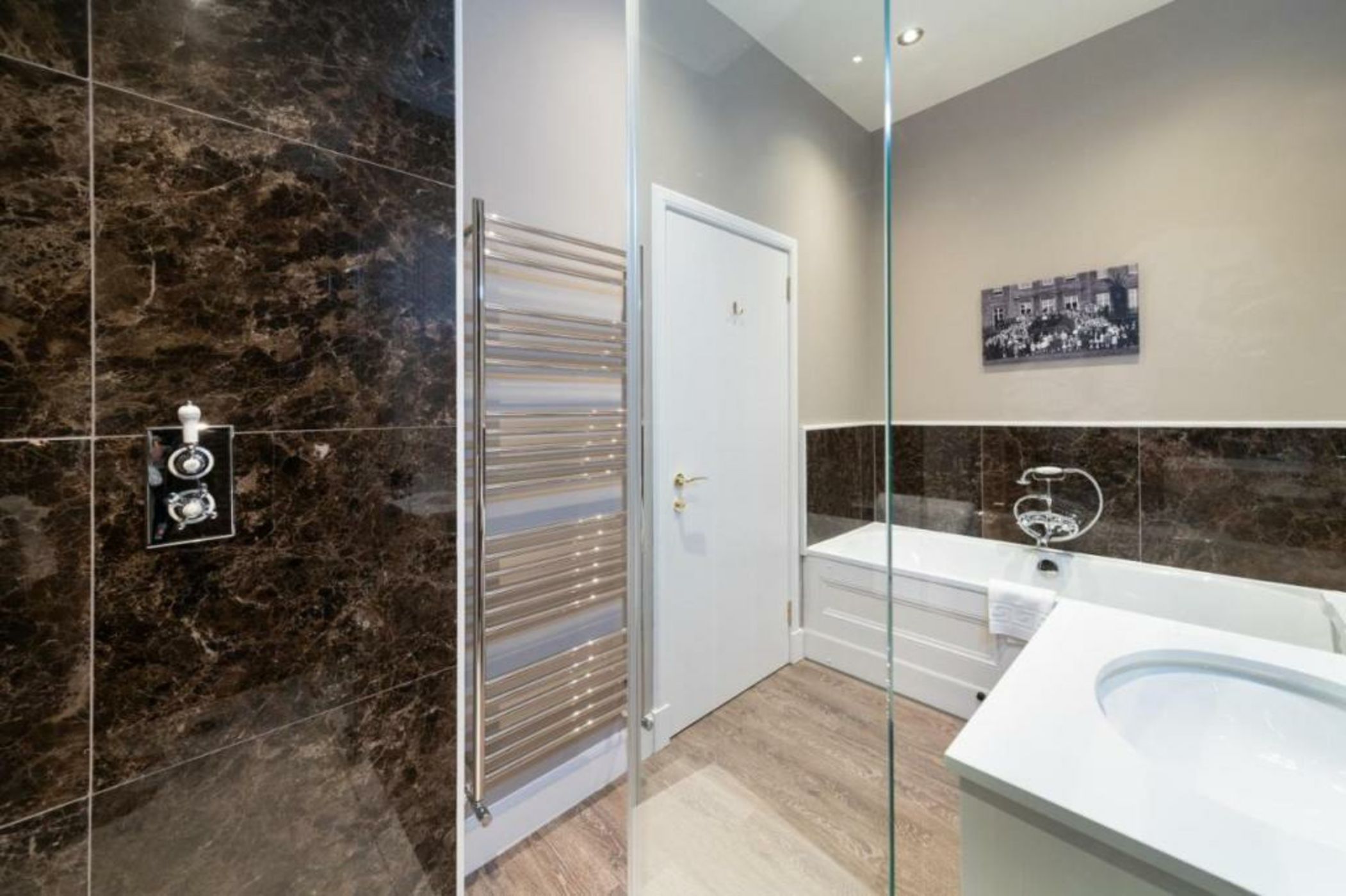 Meikleour Arms Hotel & Restaurant