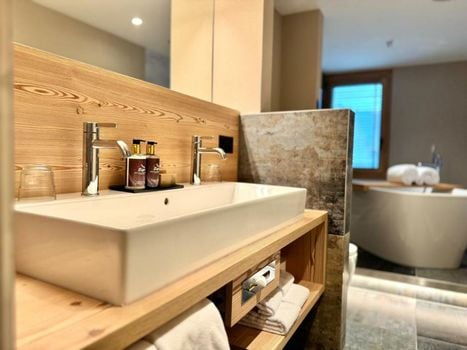 Eiger Mountain & Soul Resort