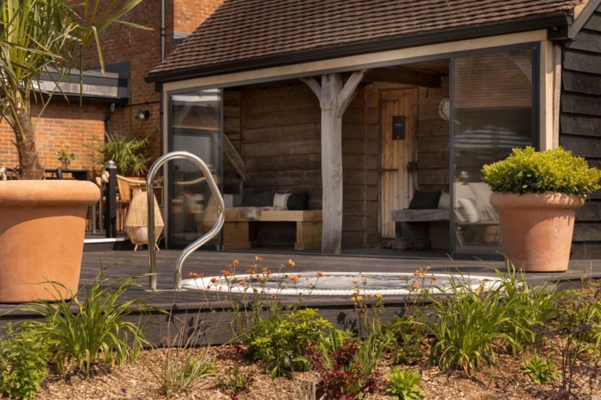 New Park Manor Hotel