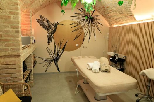 Une maison en ville, Hyper Centre ville, Spa