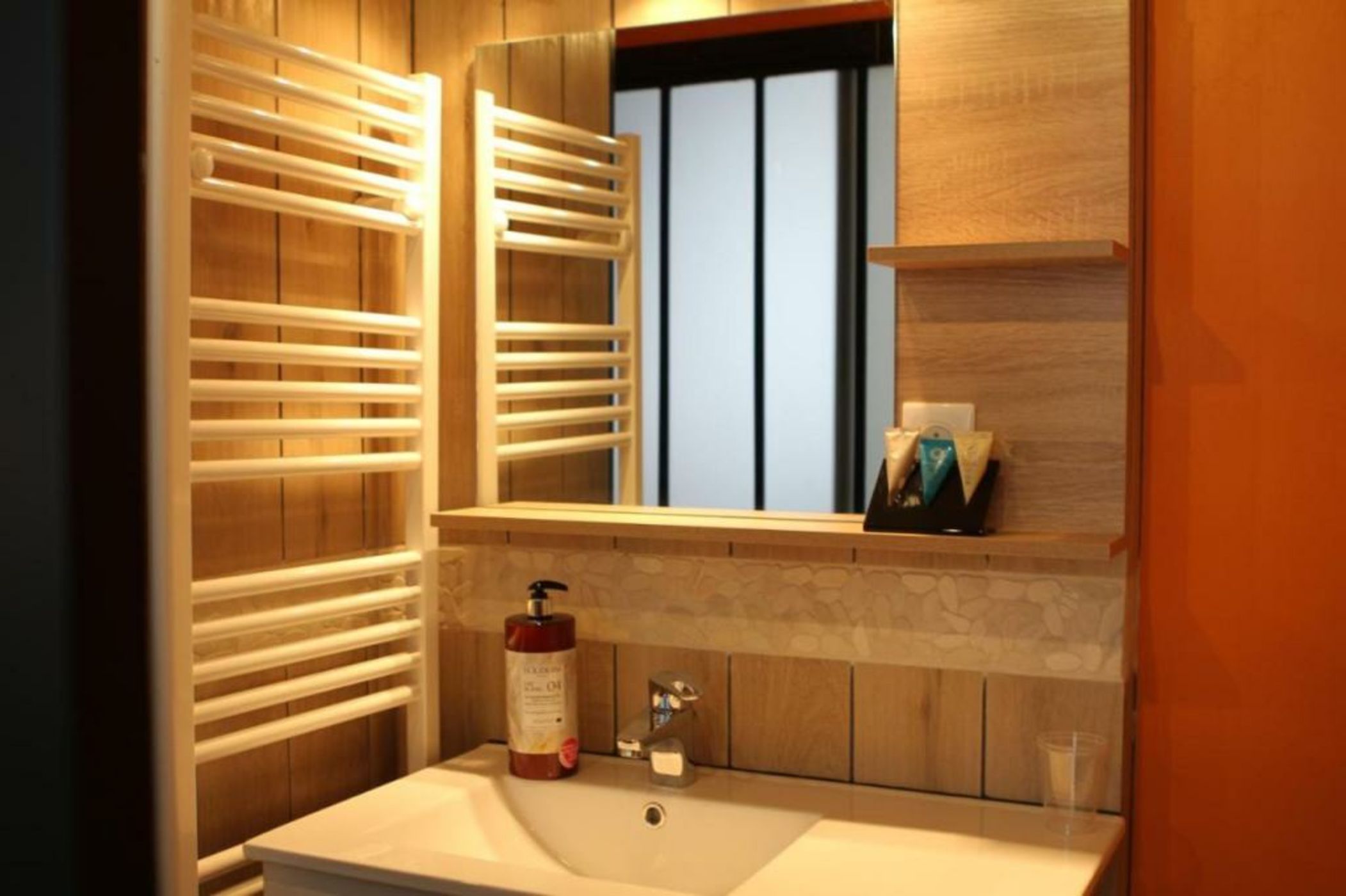 Une maison en ville, Hyper Centre ville, Spa