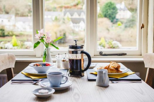 The Saracens Head Inn