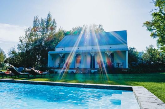 Klein Welmoed Luxury Guest House