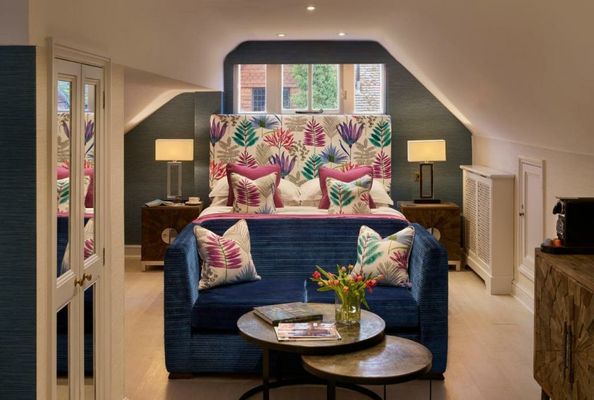 Langshott Manor - Luxury Hotel Gatwick