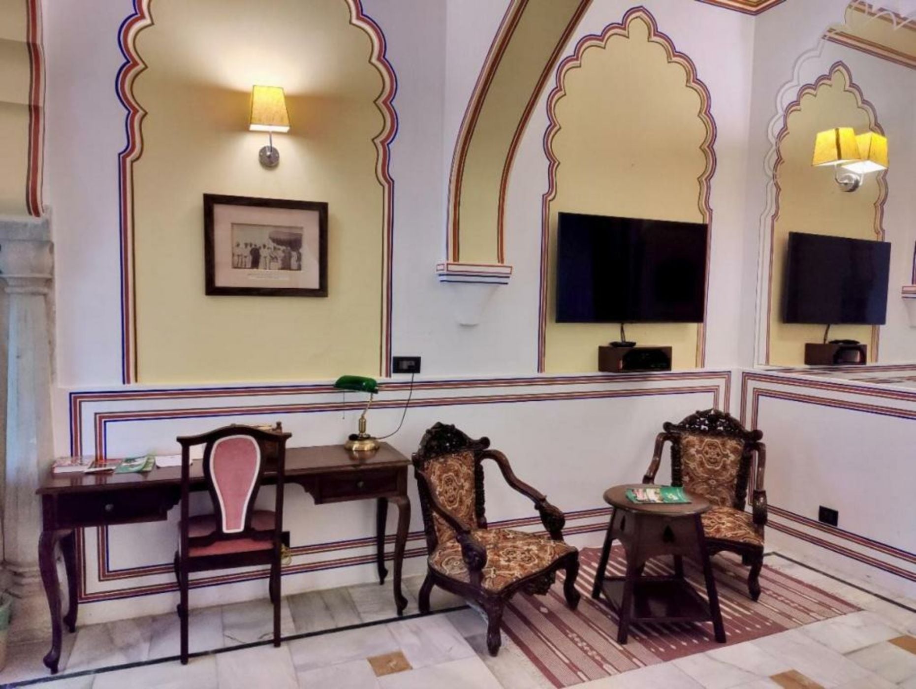 Hotel Narain Niwas Palace