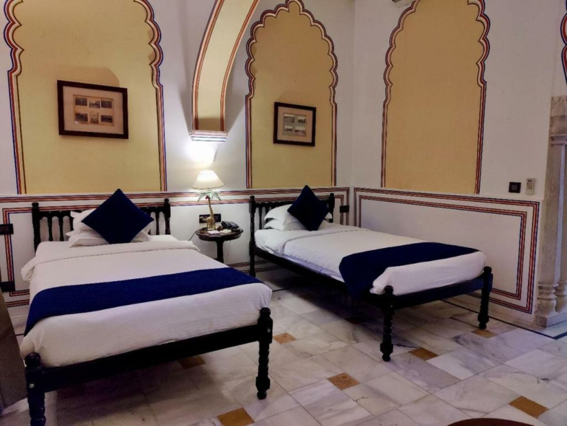 Hotel Narain Niwas Palace