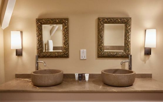 Bailiffscourt Hotel & Spa