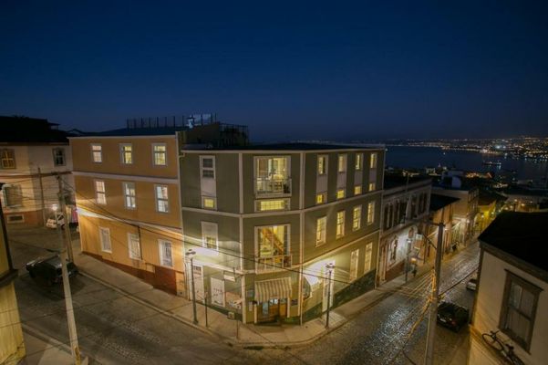 Casa Galos Hotel & Lofts