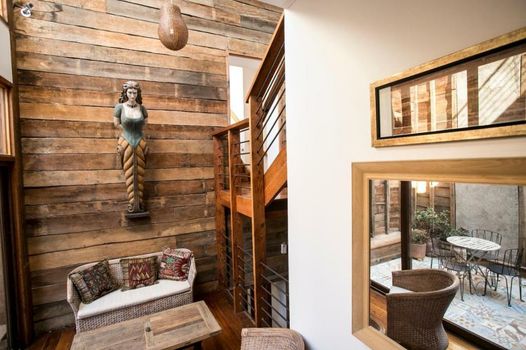 Casa Galos Hotel & Lofts