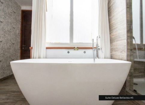 Casa Galos Hotel & Lofts