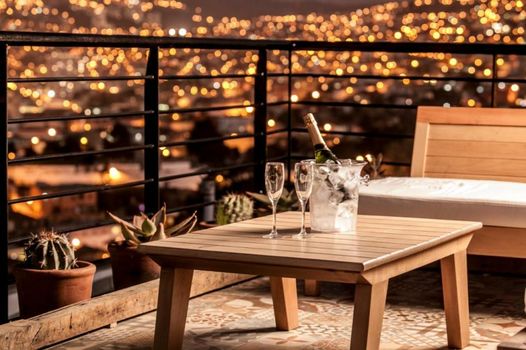Casa Galos Hotel & Lofts