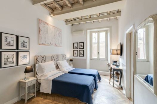 The Bluehostel