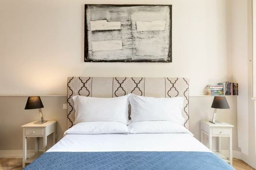 The Bluehostel