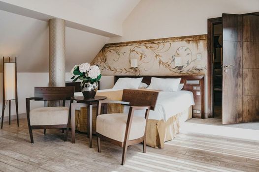 Mamaison Le Regina Boutique Hotel