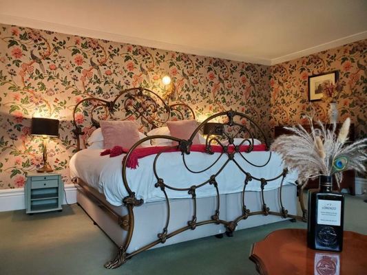 The Hall Estate - Historic Grade I-listed Jacobean Mansion