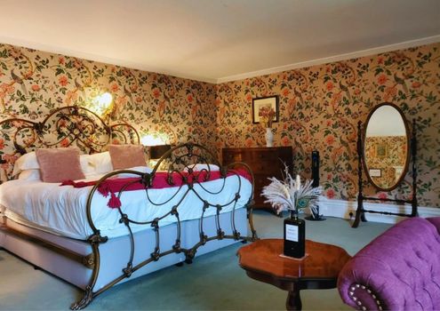 The Hall Estate - Historic Grade I-listed Jacobean Mansion