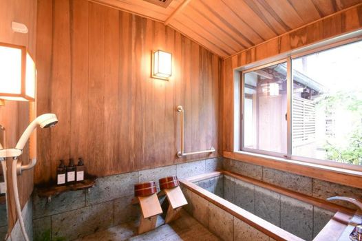 高野山 宿坊 総持院 -Koyasan Shukubo Sojiin-