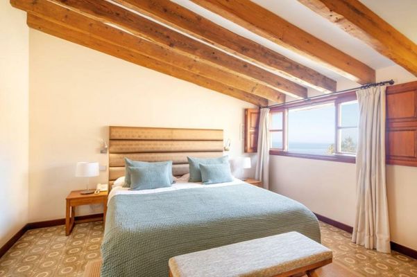 Hotel y Apartamentos DES PUIG