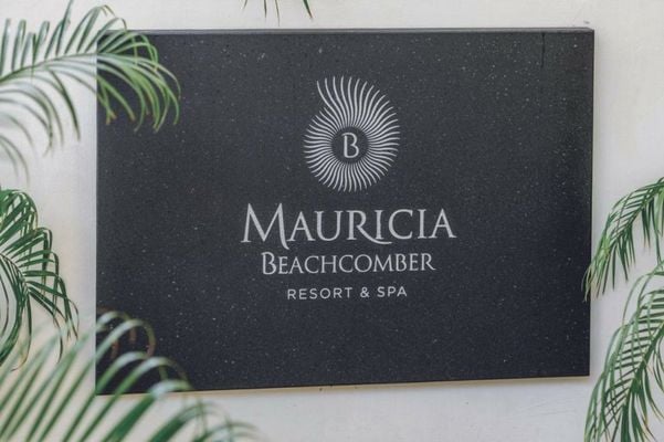 Mauricia Beachcomber Resort & Spa
