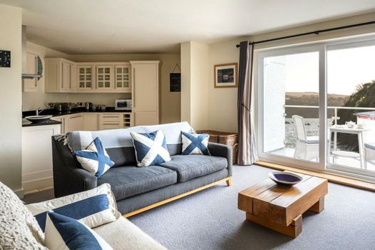 South Sands Hotel