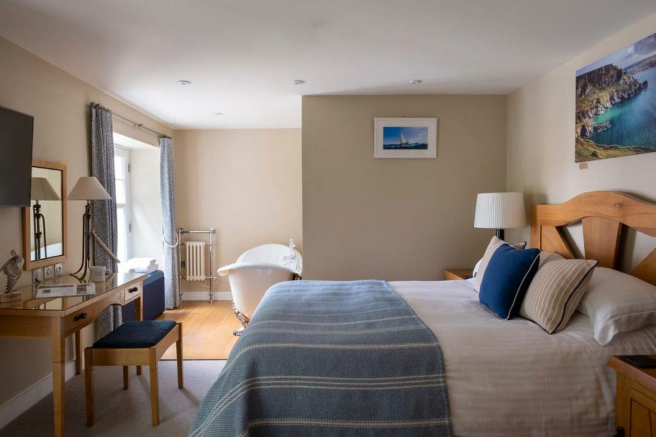 South Sands Hotel