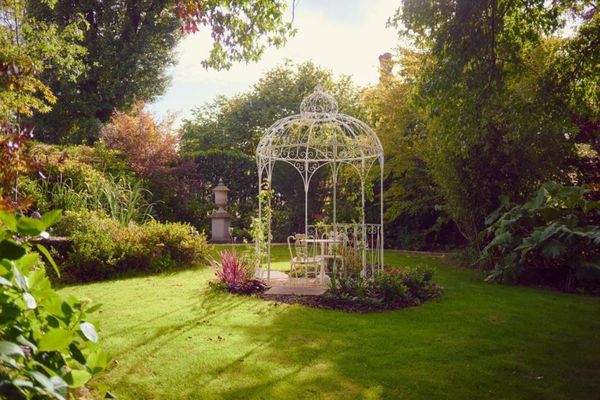 Summer Lodge Country House Hotel