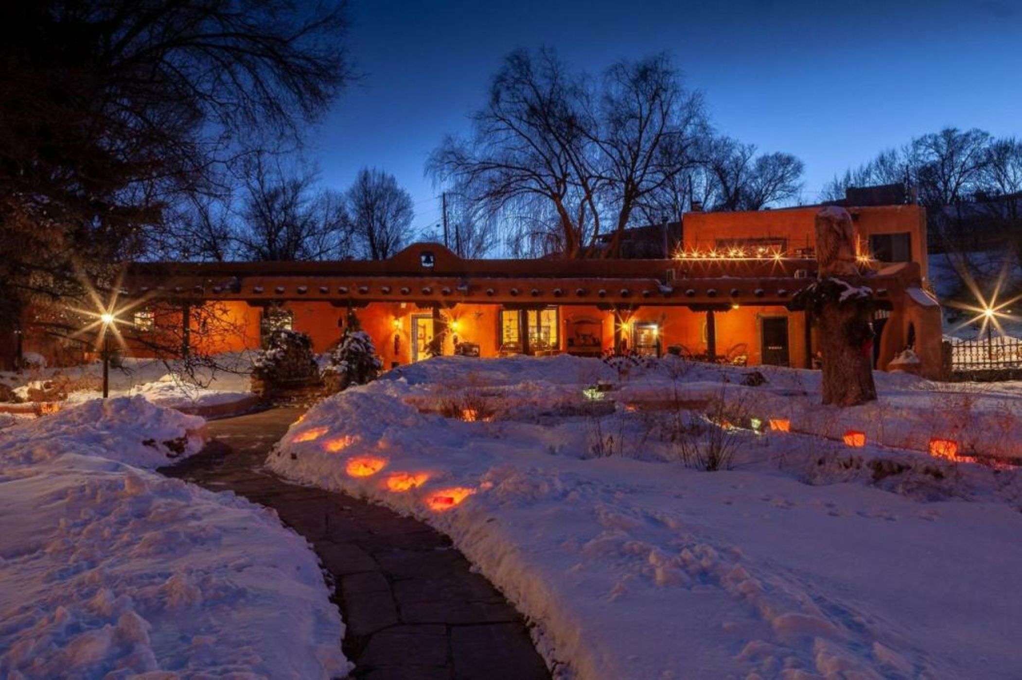 Adobe and Pines Inn Bed and Breakfast