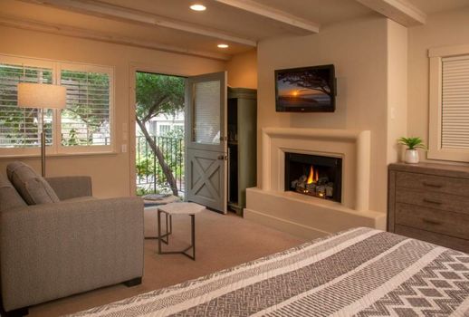 Carmel Country Inn