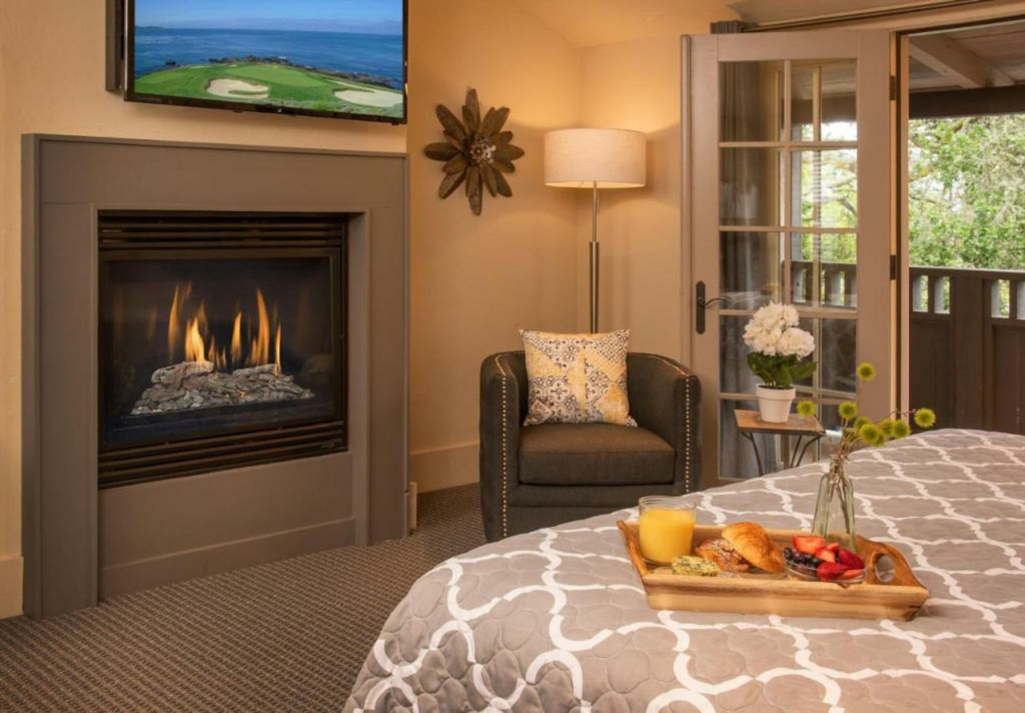 Carmel Country Inn