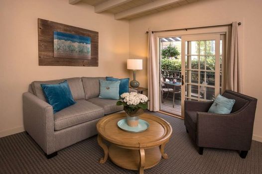Carmel Country Inn