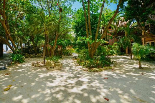 Xanadu Island Resort