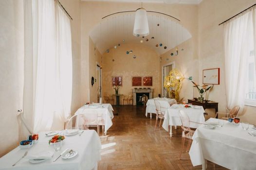 Costantinopoli 104