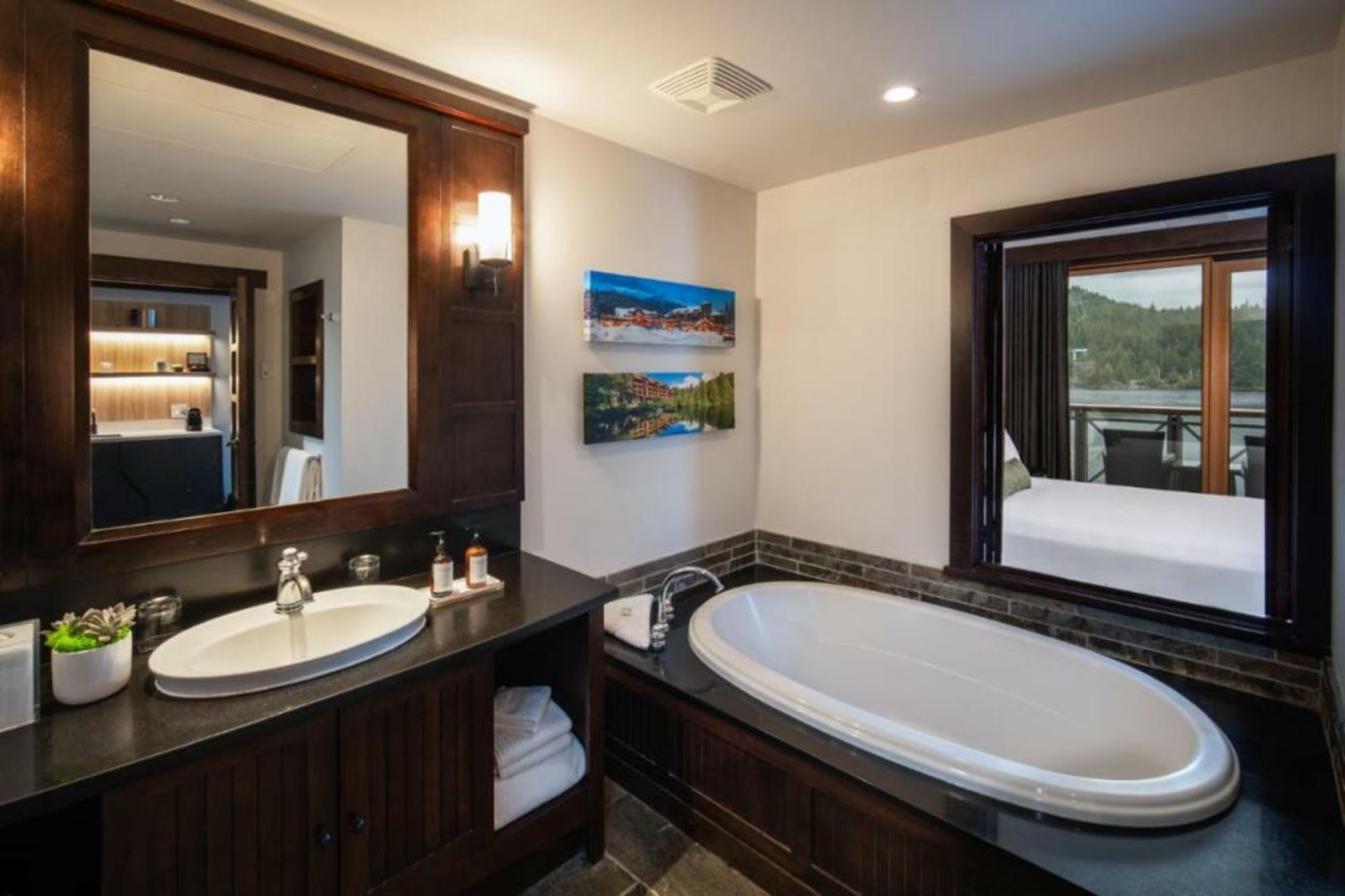 Nita Lake Lodge