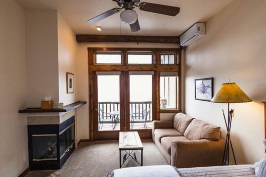Taharaa Mountain Lodge