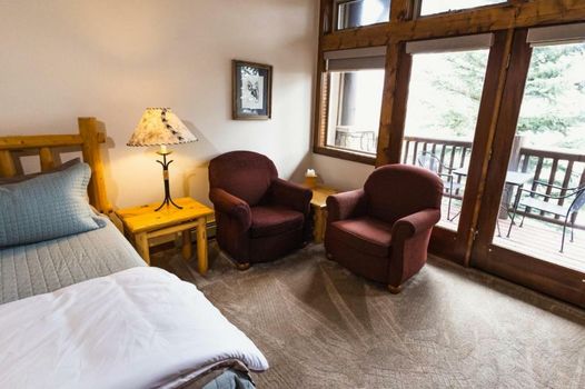 Taharaa Mountain Lodge