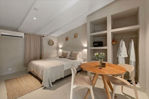 Sorobon Luxury Beach Resort