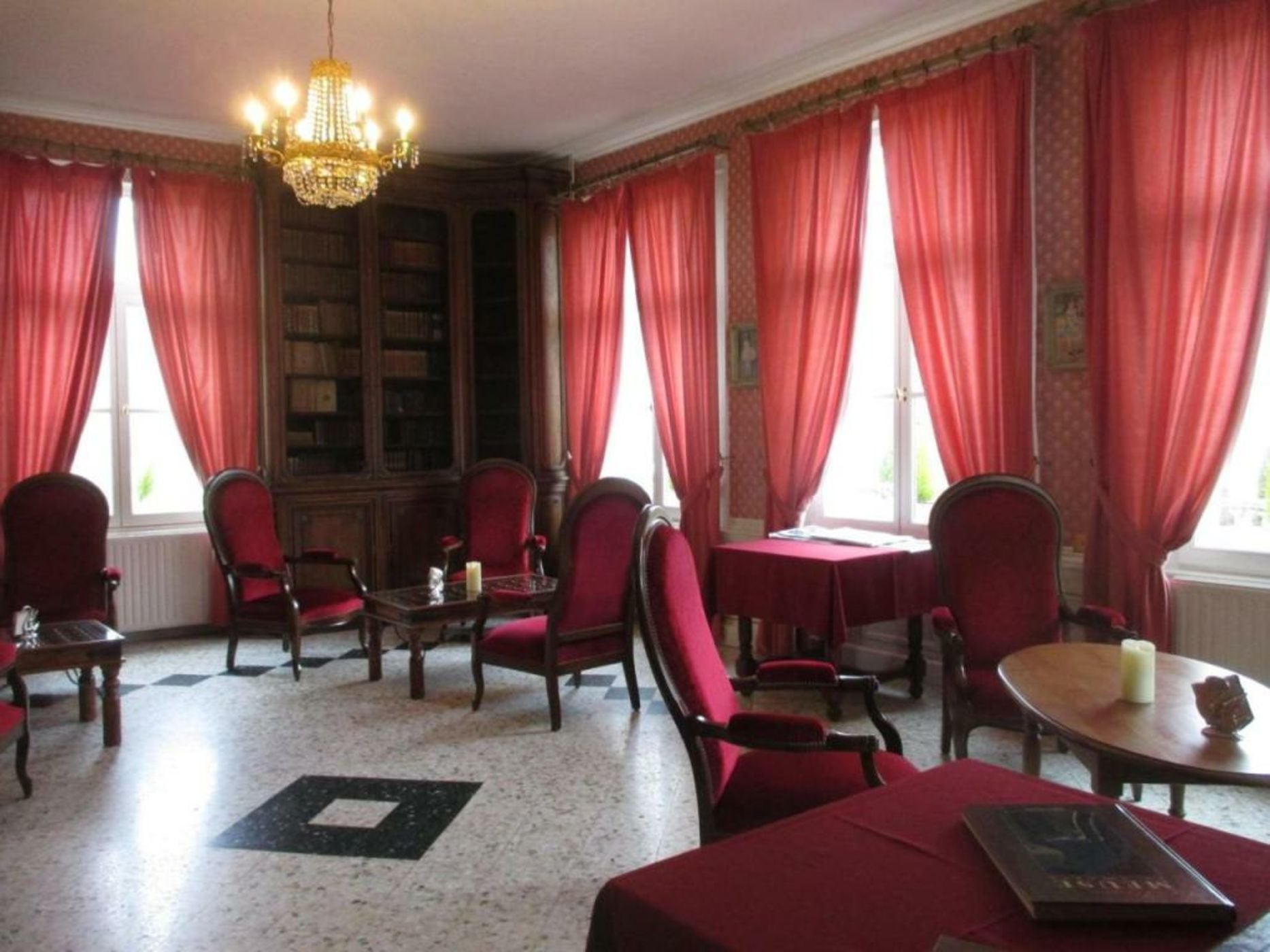 Château des Monthairons Hôtel Restaurant GastroMaison Spa privatif