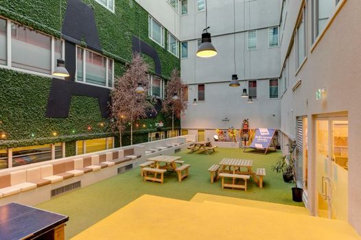 ClinkNOORD Hostel