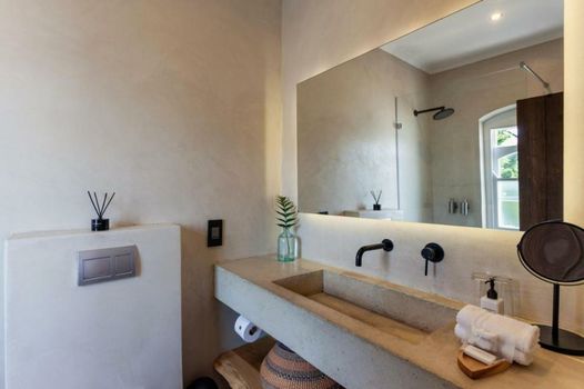 Auberge Burgundy Boutique Hotel & Spa