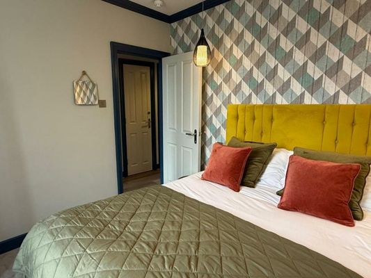 Dream Stays Bath - Beau Street Apartments