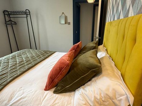 Dream Stays Bath - Beau Street Apartments