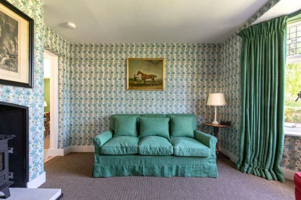 The Five Arrows Hotel