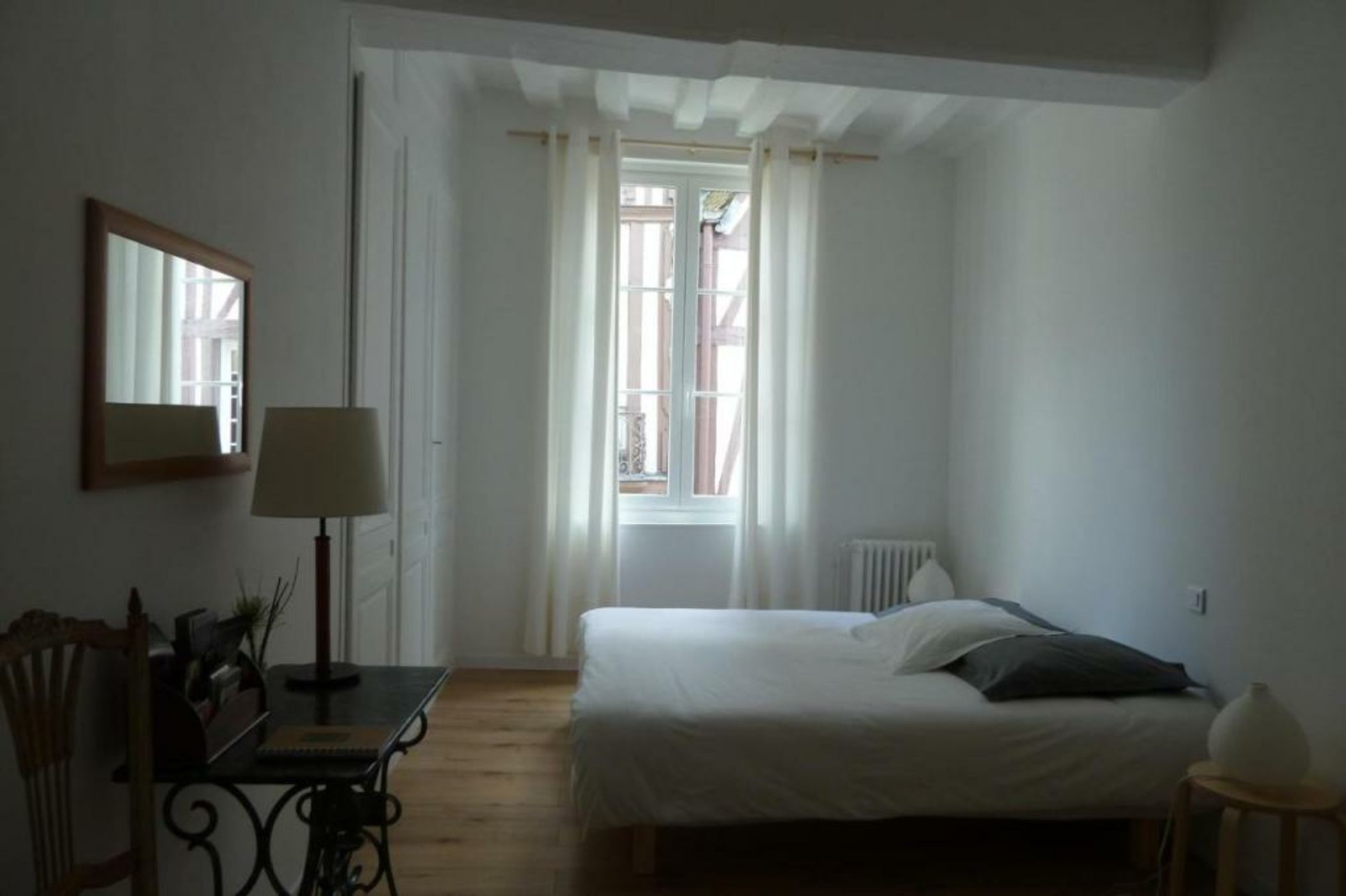 Une Chambre Dans L'atelier De R